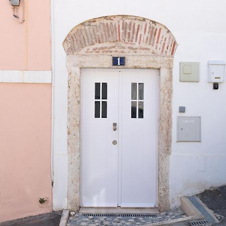 Classic Lisbon Homes: Bright & Central In Belem Εξωτερικό φωτογραφία